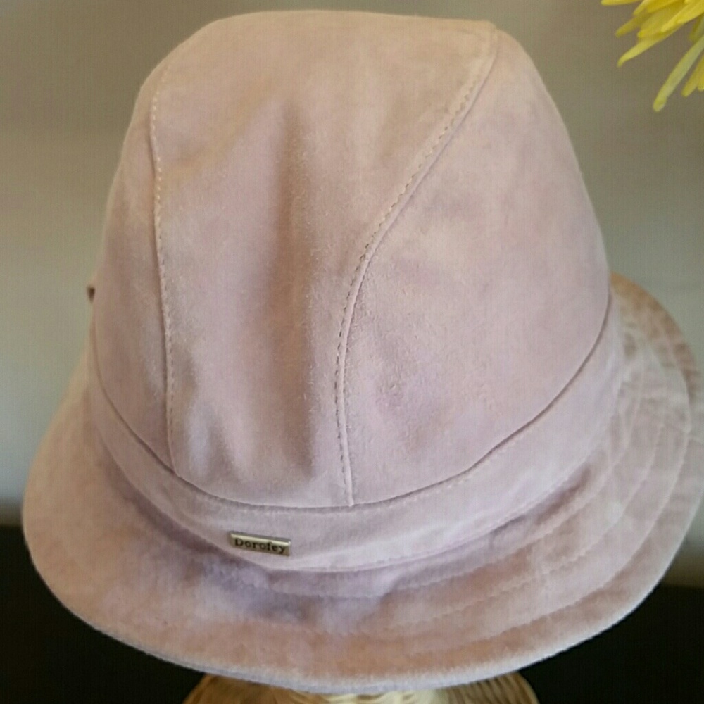 Genuine suede hat - Picture 3 of 5